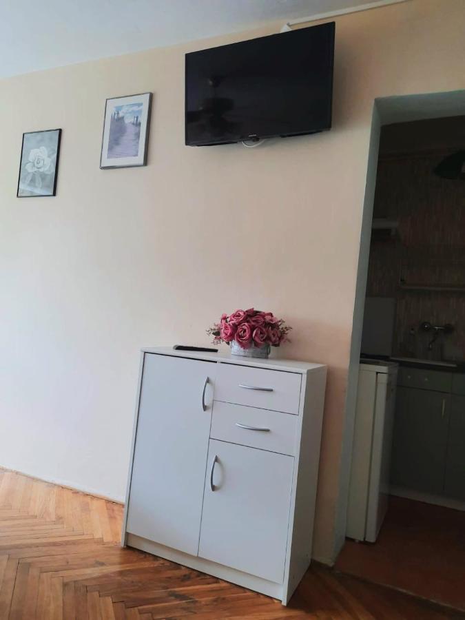 Apartamento "Sady Flat" Varsovia Exterior foto