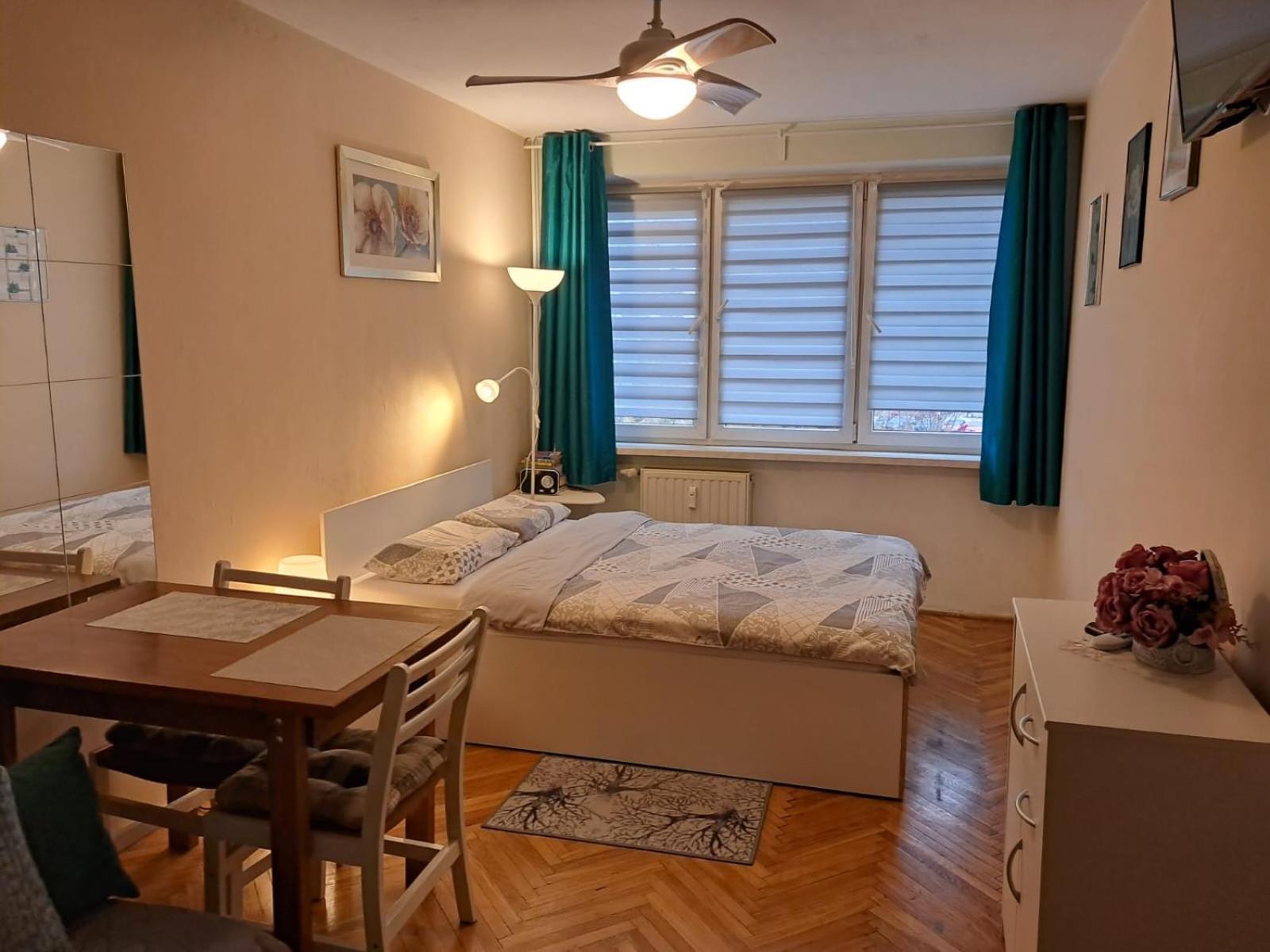 Apartamento "Sady Flat" Varsovia Exterior foto
